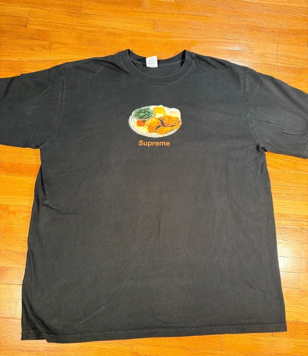 Supreme SS18 Chicken Dinner Tee Black XL 2018 Made in USA Graphic T-Shirt
